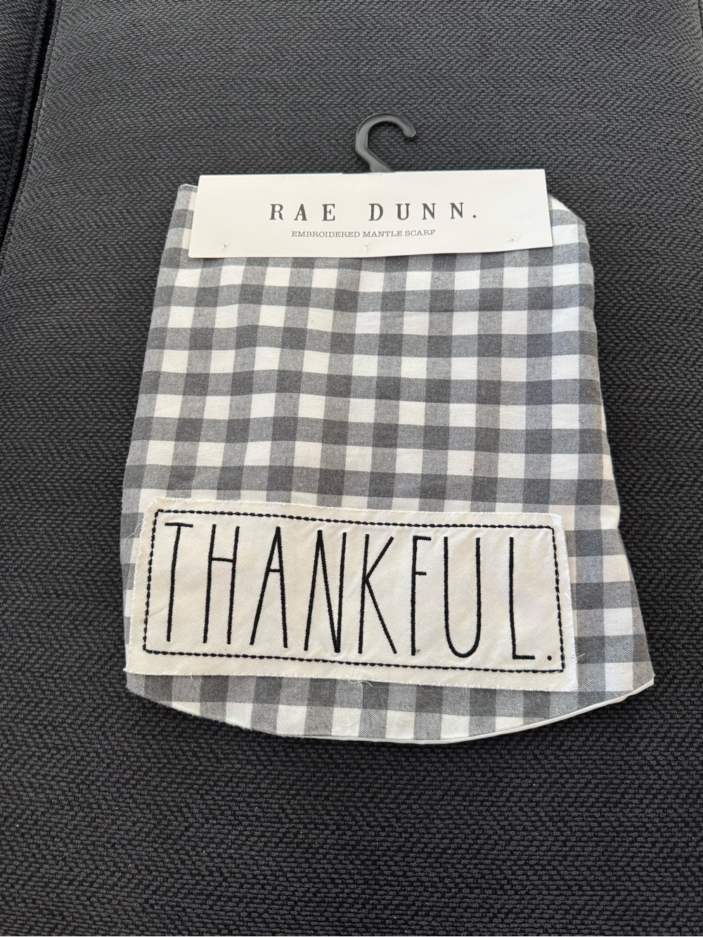 Rae Dunn “Thankful” Embroidered Mantle Scarf – NWT